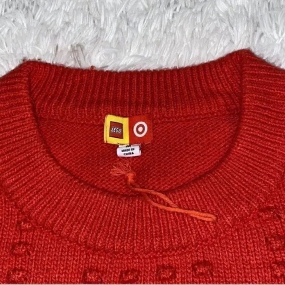 Men's Textured Orange Lego Sweater(Size Medium) - Picture 9 of 9